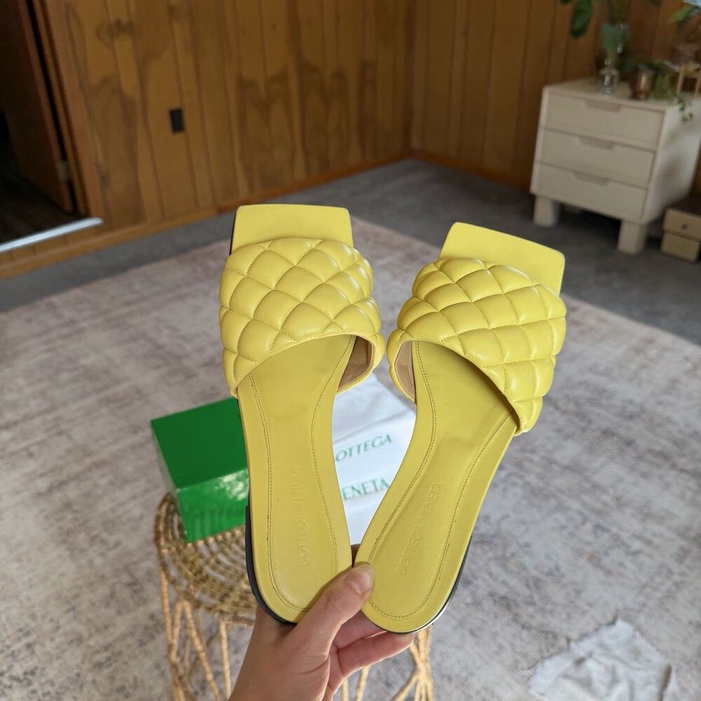 Bottega Veneta Padded Flat Slides Pear Yellow Quilted Leather Sandal EU 39 US 9 - Picture 14 of 16